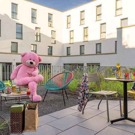 Moxy Outletcity Metzingen Метцинген Экстерьер фото